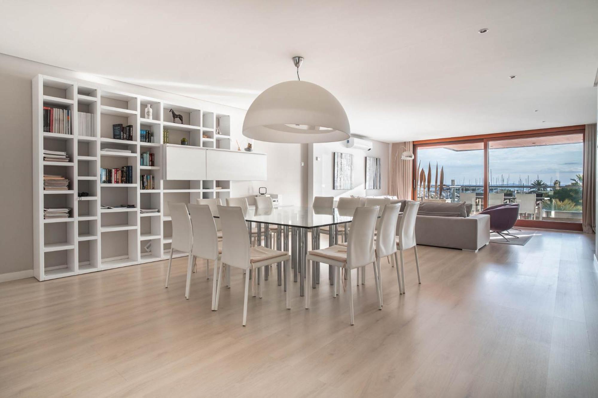 Luxury Sea View Apartment In Puerto De Alcudia Eksteriør billede