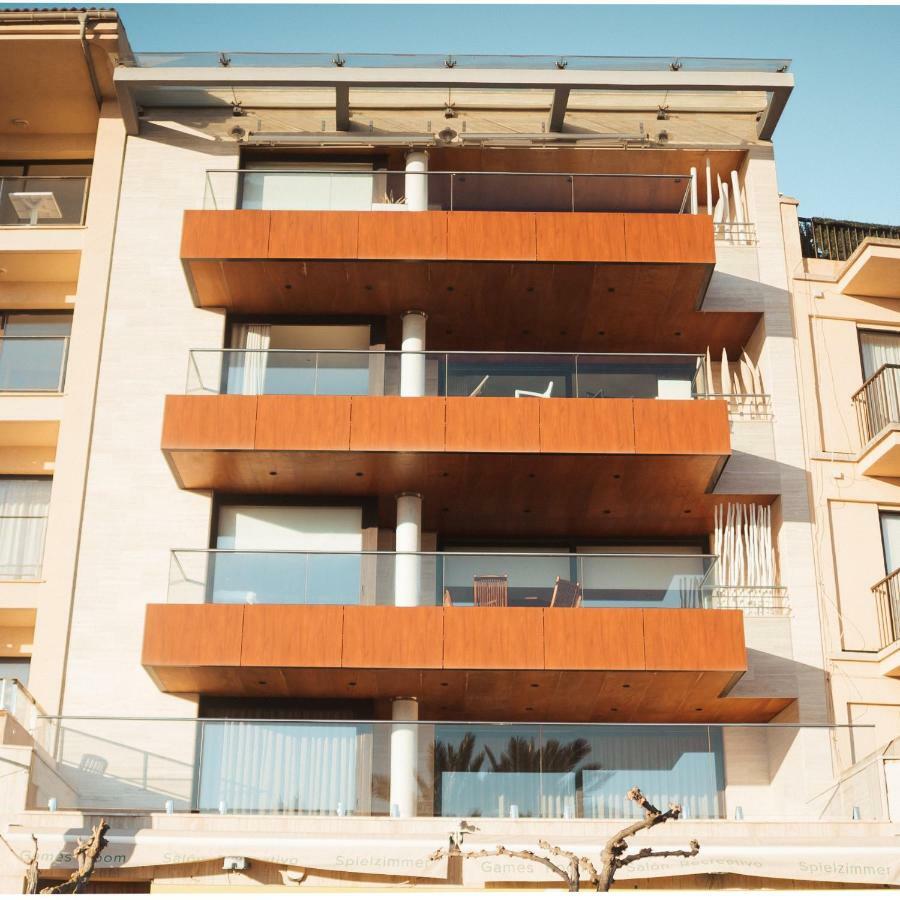 Luxury Sea View Apartment In Puerto De Alcudia Eksteriør billede